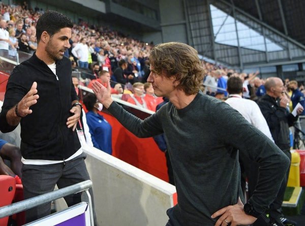 浅显来说一说阿森纳和热刺的这场热身赛