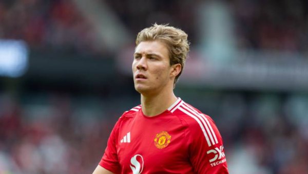 迪马: 若曼联同随机租霍伊伦+选拔买断, 米兰很乐意签下他