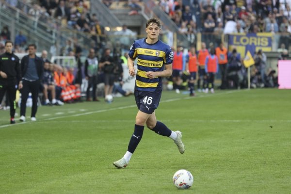 记者：若利物浦视莱奥尼为改日很了不得，他转会费至少3500万欧