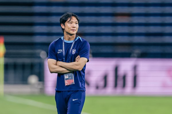 邓卓翔：高原客场有许多客不雅身分，但愿旧将恩里克状况没那么好