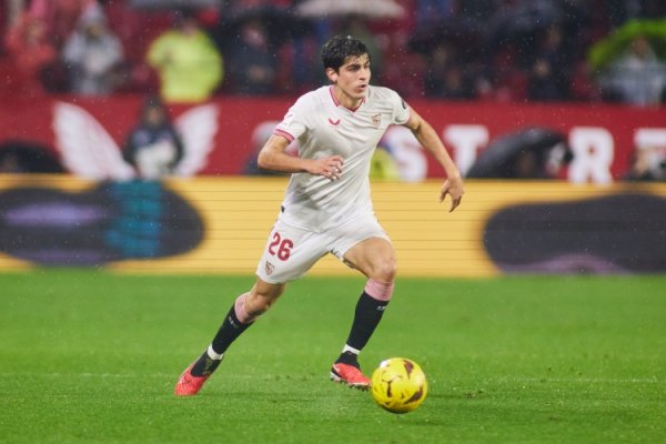 迪马：那不勒斯有信心签下胡安卢，下周一是重要日子