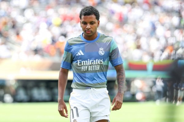 TA：皇马仍接头引进中场但没合乎东谈主选 罗德里戈加盟英超无进展