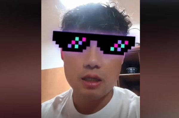 曹赟定炮轰斯卢茨基：输球时从来不承担包袱，他应该不太像男东说念主