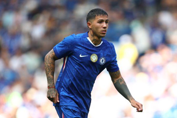 恩佐在2025年各项赛事成功参与18粒进球，在同时英超排第4