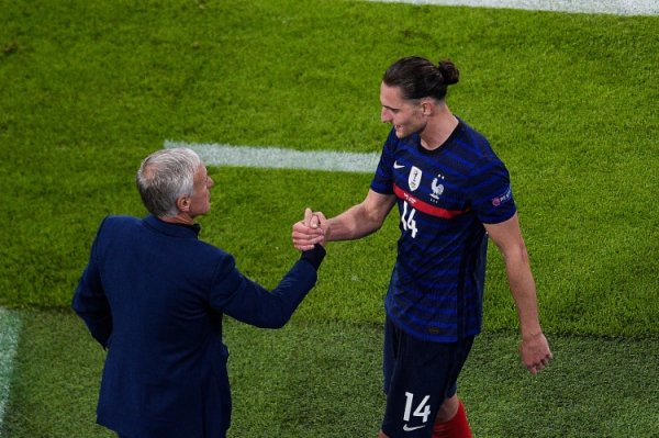 德尚谈拉比奥特：我只眷注他为法国国度队作念过什么&还能带来什么