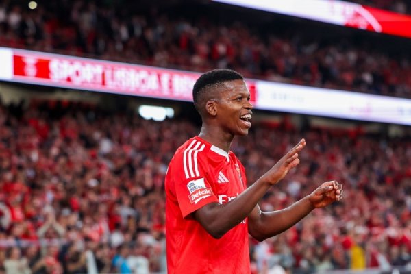 罗马诺：马赛已报价本菲卡中场弗洛伦蒂诺-路易斯，租赁+强制买断