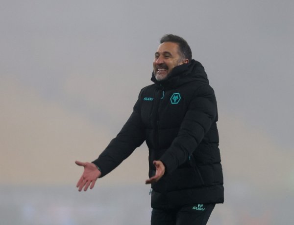 狼队主帅：拉尔森不会强制鼓励转会，但咱们必须作念好一切准备