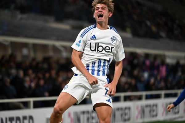 官方：帕斯获意甲8月最好U23球员，对阵热那亚前将进行受奖