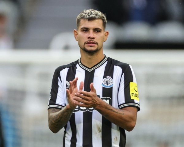 英媒：纽卡在6月驱逐曼城对吉马良斯的询价，后者随后签赖因德斯