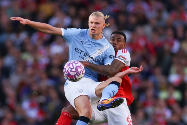 1-1! 曼城落索摆大巴仍遭绝平, 近6战阿森纳0胜, 利物浦渔翁得利