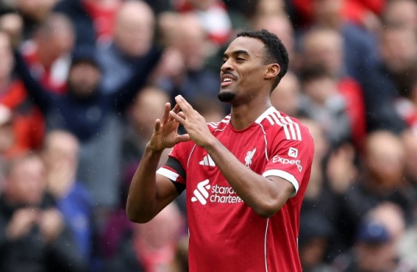 莱斯科特：赫拉芬贝赫充足应该被纳入寰宇最好后腰的扣问