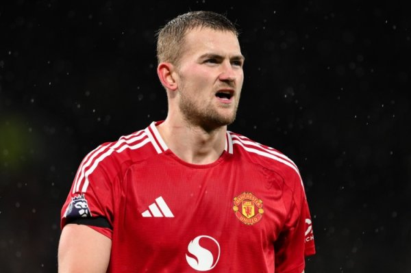 德里赫特：把职守推给解释老是很容易，但咱们不可说丢球是因体系