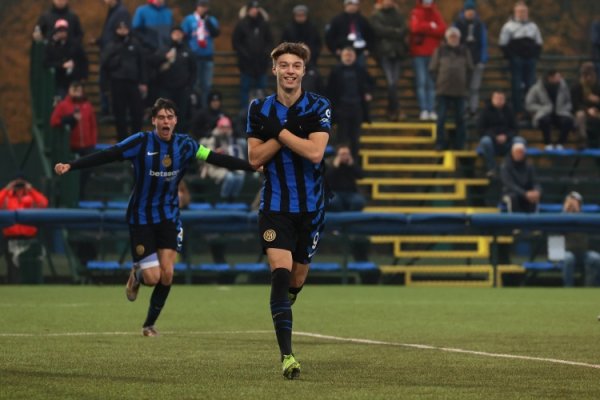 意媒：国米今夏拒却外租19岁前卫斯皮纳切，思让他留在U23踢意丙