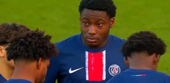 法媒：恩里克擢升16岁右后卫进一线队，拒却放球员参加U17寰宇杯