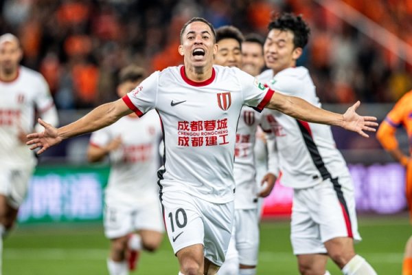 曾在韩国踢球！罗慕洛：我简直很念念念辣炒鸡排、泡菜汤和烤肉