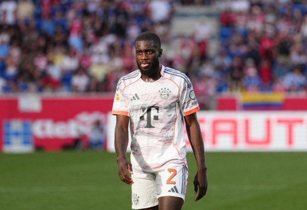 名记：巴黎和于帕牙东谈主有有关，若他没和拜仁续约巴黎将起首