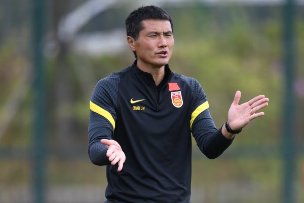 经济不雅察报：国足选洋帅的经费仅有150万好意思元，远不足中超名帅