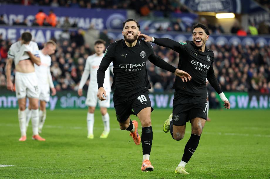 [图]联赛杯-多库马尔穆什破门 曼城3-1斯旺西进八强