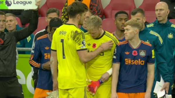 惯例本事换门将！纽卡第76分钟被判点球，径直换上拉姆斯代尔扑点