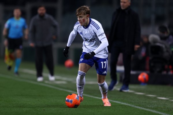 夸张🤣20岁科莫边锋助攻双响+离谱手球送点+佛门吐莫拉塔喂饼