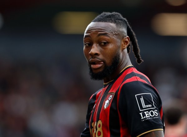 德天外：利物浦领路磋商冬窗引进塞梅尼奥，但濒临英超强烈竞争