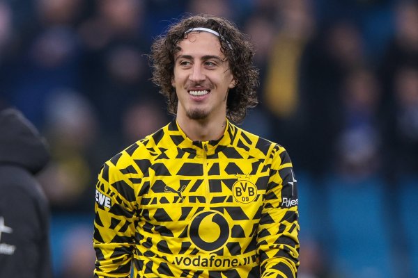 罗马诺：法比奥·席尔瓦议论冬季离开多特蒙德，罗马和米兰感兴致