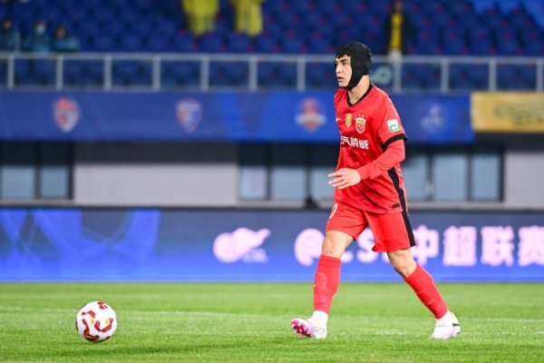 吾米提江：主栽种总单独带我测验，但愿以后在海港多拿几个冠军