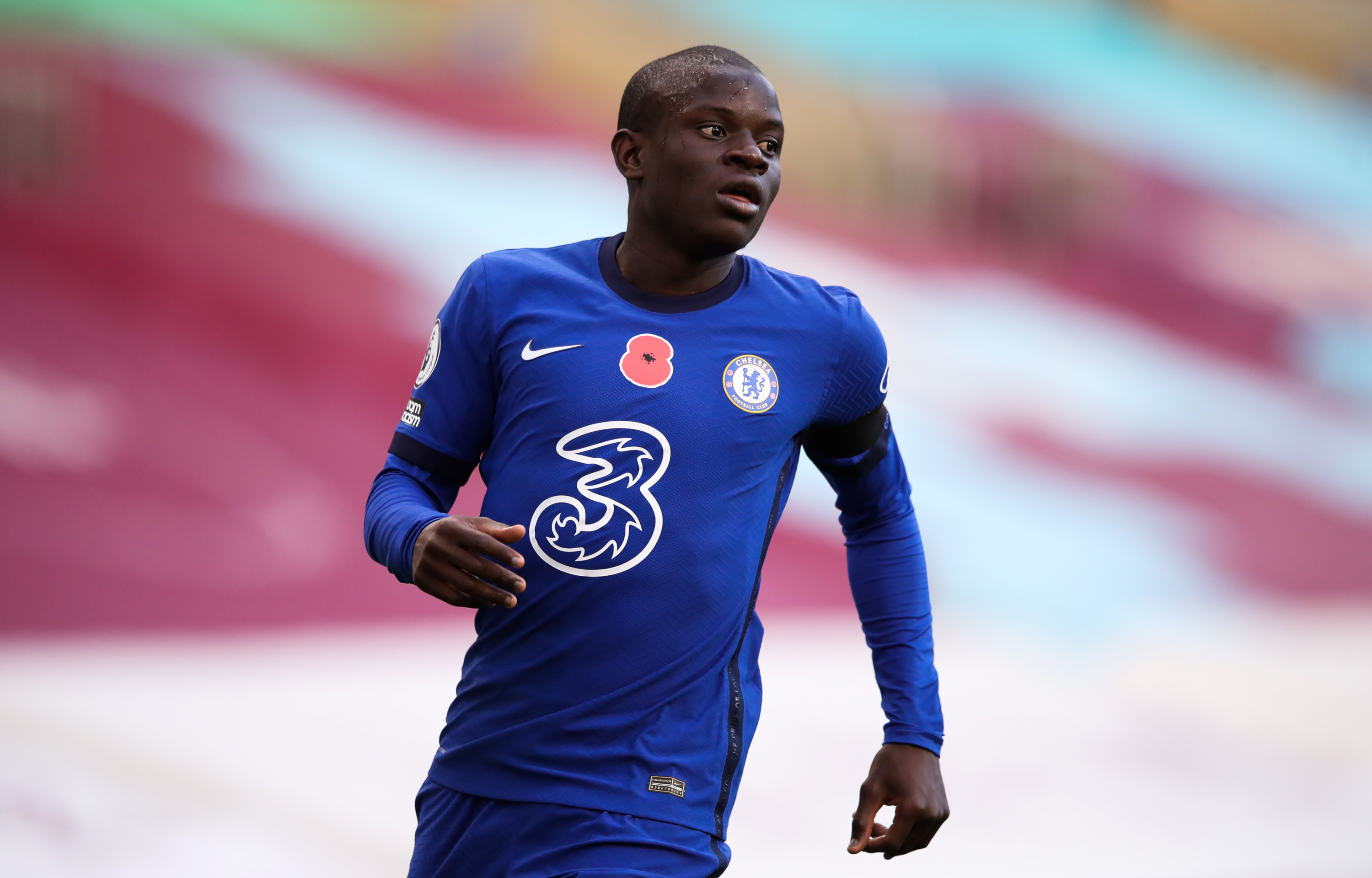 韦霍斯特禁区飞铲恩佐送点，恩佐亲身操刀主罚一蹴而就